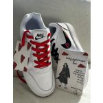 Egyedi cipőfestés - minimál mintával