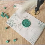 Greenery meghívó pausz papírral és viaszpecséttel